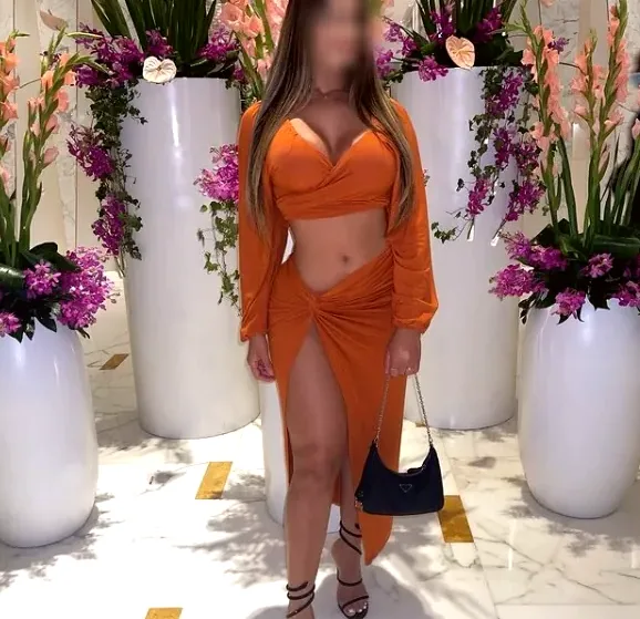 Doris, 35