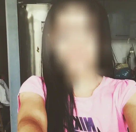 Fabienne, 33