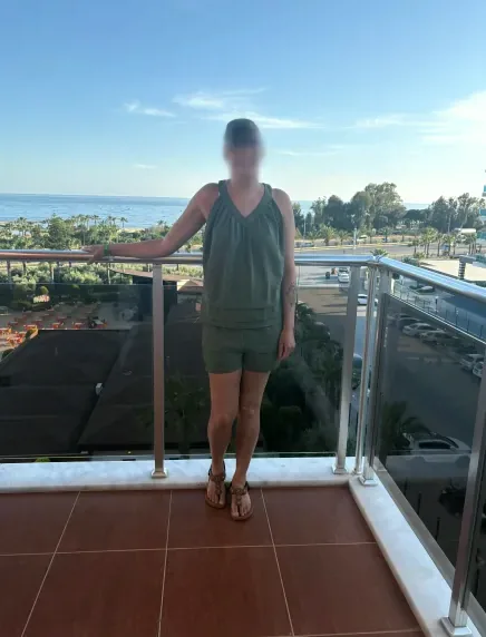 Jasmin, 38