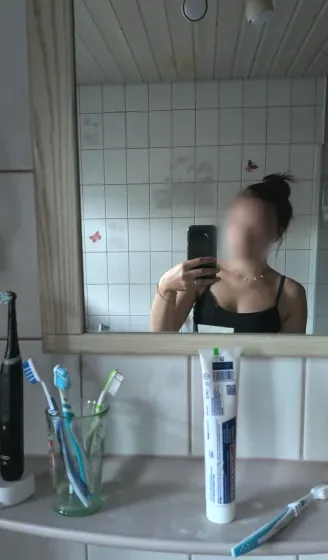 Karin, 18