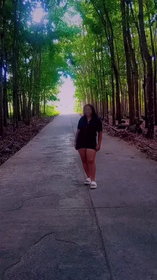 Maren, 23