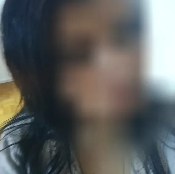 Sandra, 36