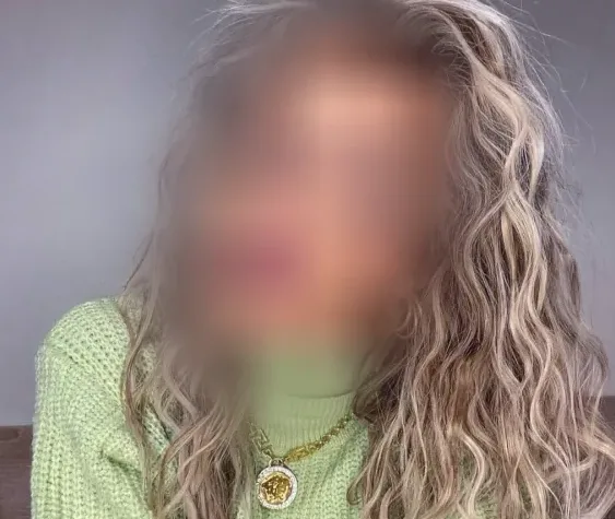 Sarah, 35