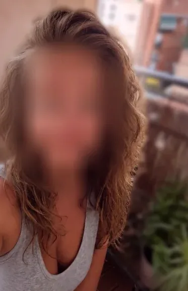 Thea, 40
