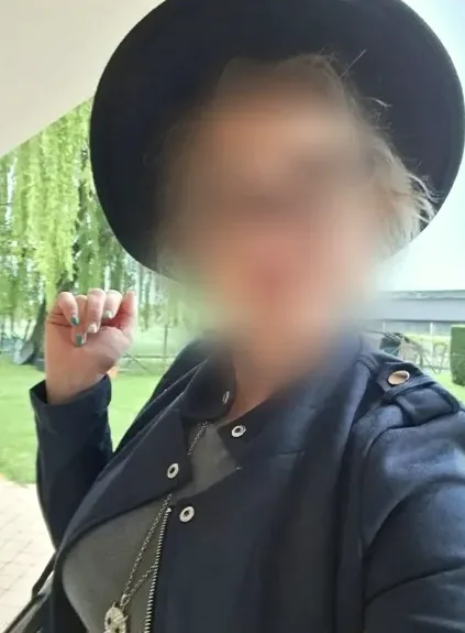Yvonne, 33